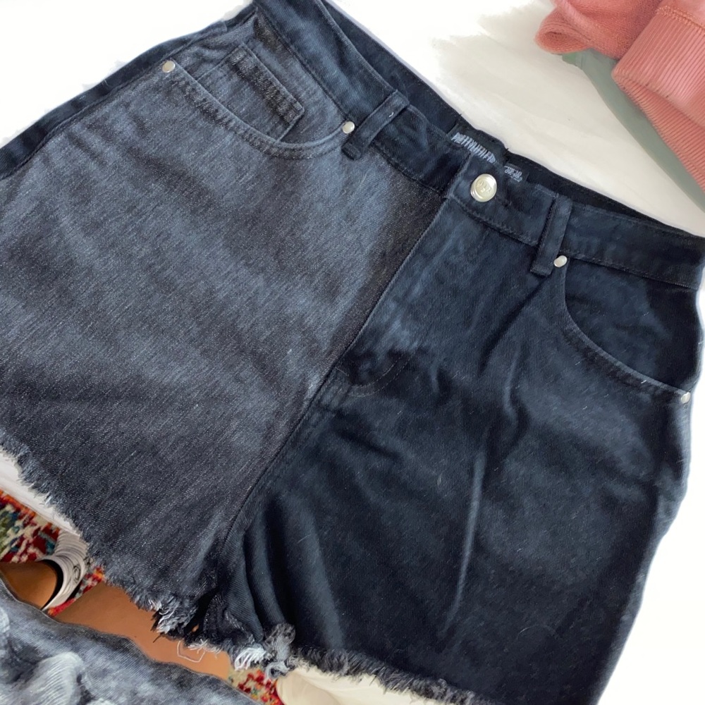 High Waisted Two Tone Shorts
